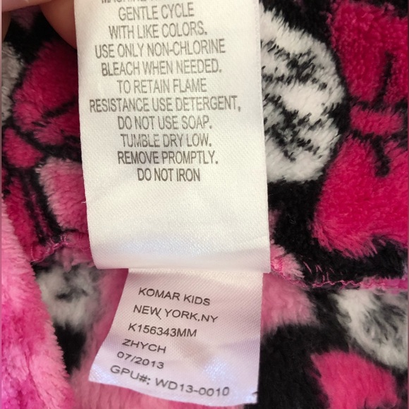 Disney Girls Minnie Mouse Robe. - Picture 4 of 4